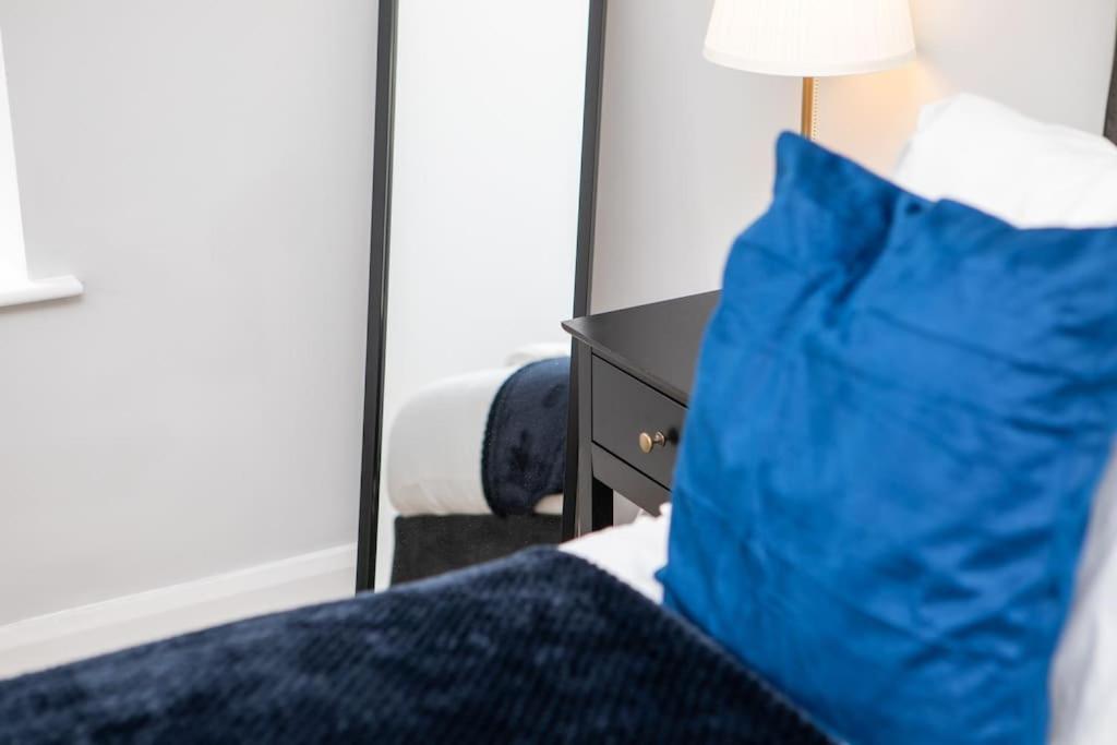 Modern Apartment Off-Road Parking King Bed Suite 1 Nottingham Ngoại thất bức ảnh