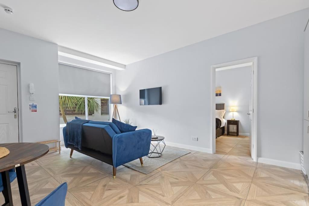 Modern Apartment Off-Road Parking King Bed Suite 1 Nottingham Ngoại thất bức ảnh